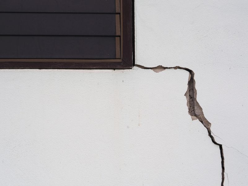 Foundation Crack Repair in Clinton, MI